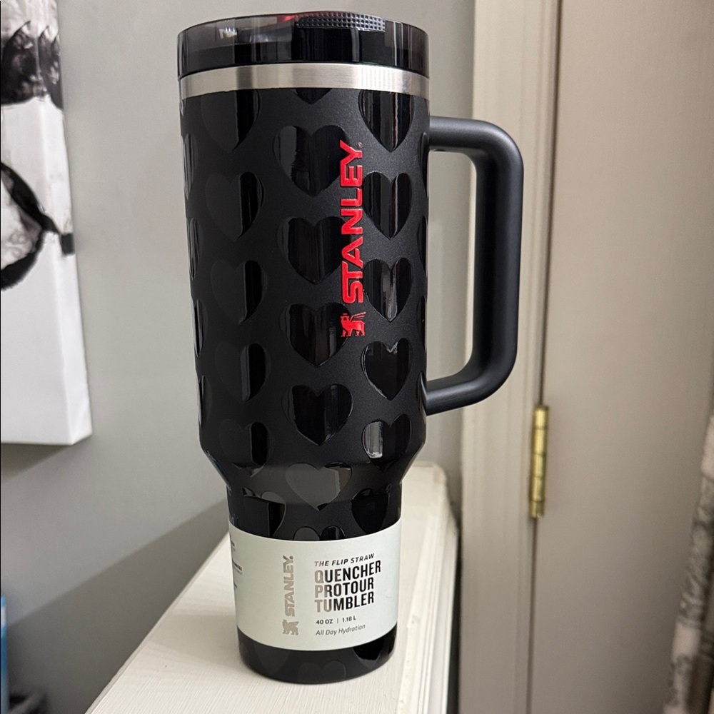 Stanley 2026 Valentine ‘Black Lovely’ Tumbler
